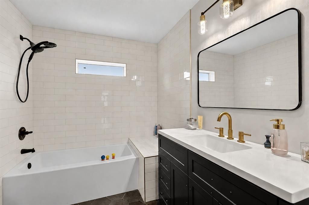 For Sale: $310,000 (3 beds, 2 baths, 2077 Square Feet)
