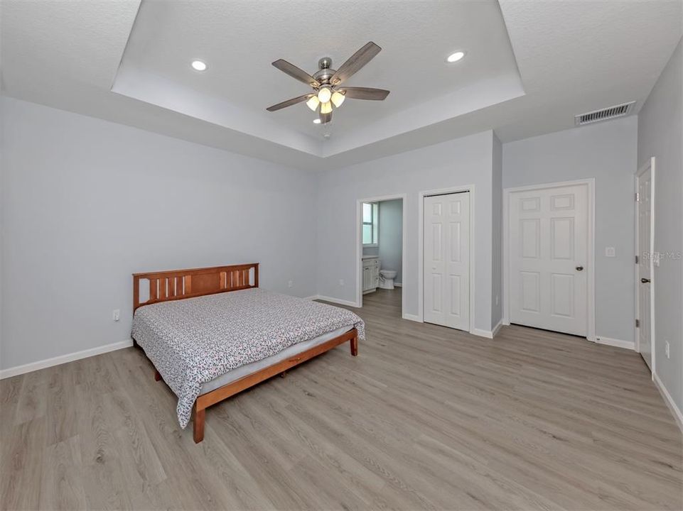 En Venta: $365,000 (3 camas, 2 baños, 1499 Pies cuadrados)