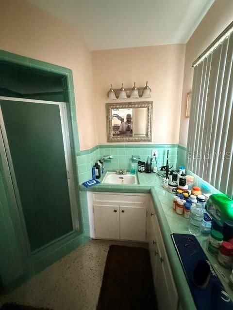 На продажу: $429,900 (3 спален, 2 ванн, 1609 Квадратных фут)