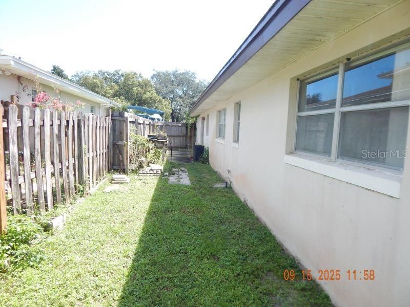 Activo con contrato: $139,900 (4 camas, 2 baños, 2239 Pies cuadrados)