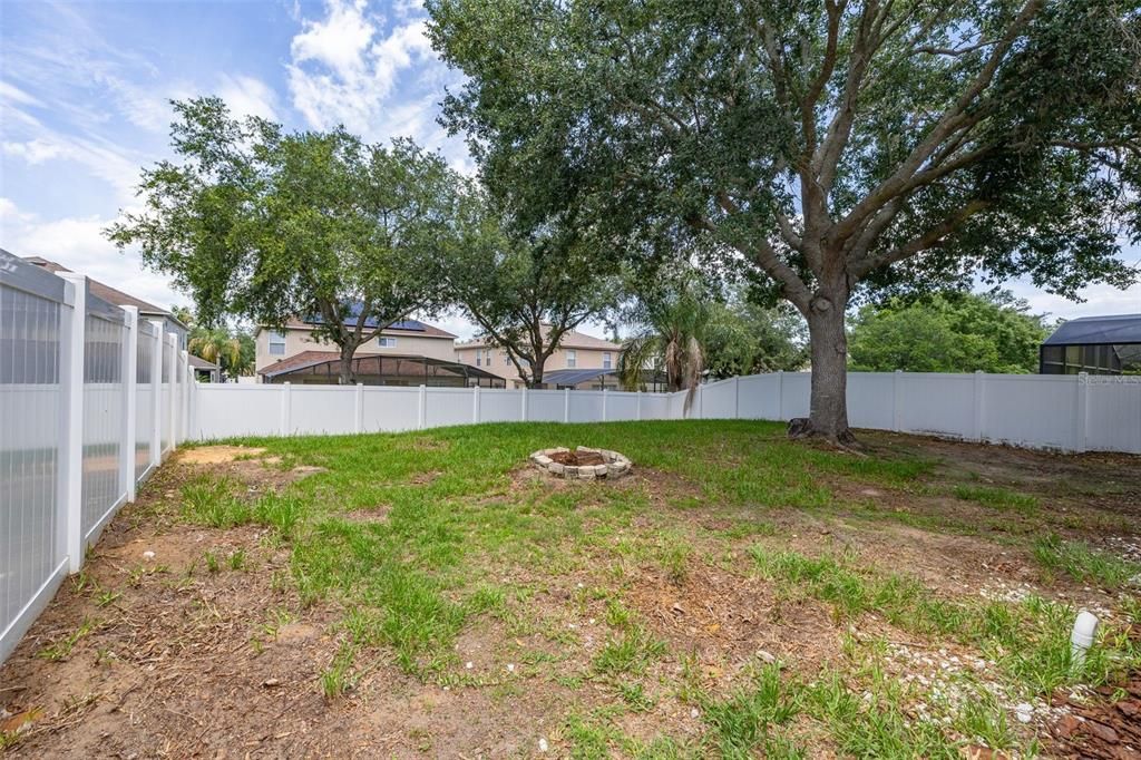 For Sale: $479,000 (4 beds, 3 baths, 2571 Square Feet)