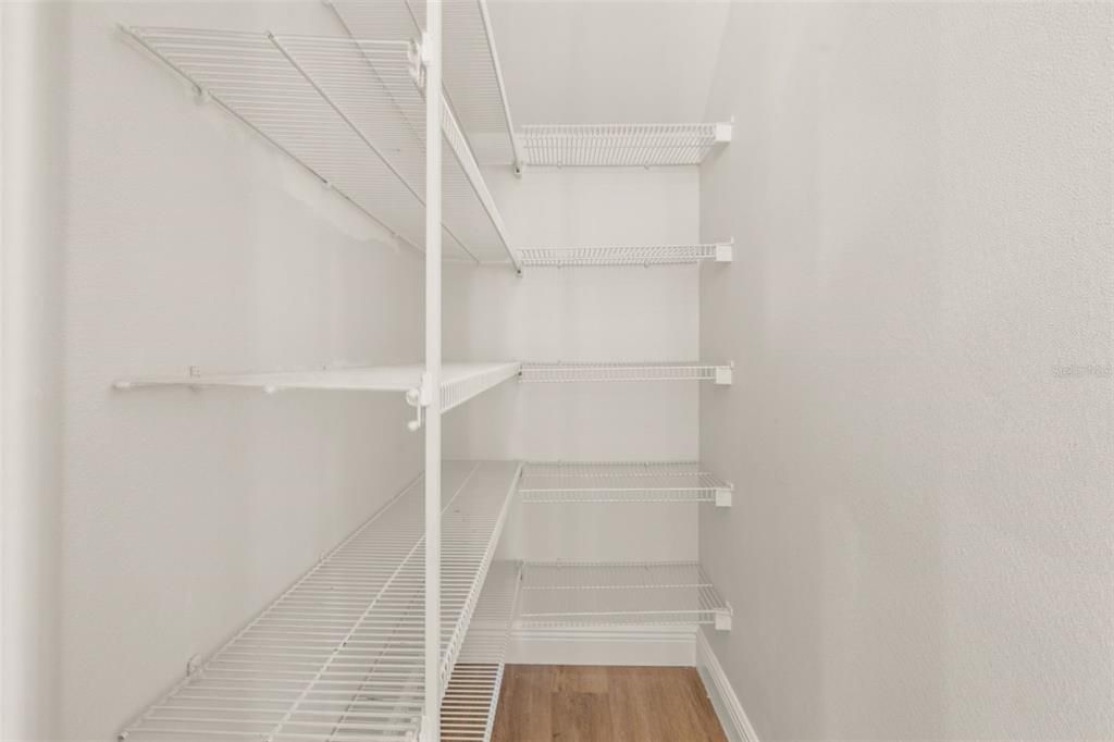 For Sale: $479,000 (4 beds, 3 baths, 2571 Square Feet)