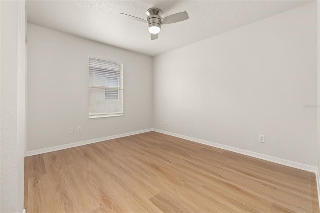 For Sale: $479,000 (4 beds, 3 baths, 2571 Square Feet)
