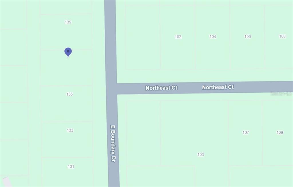 待售: $7,300 (0.23 acres)