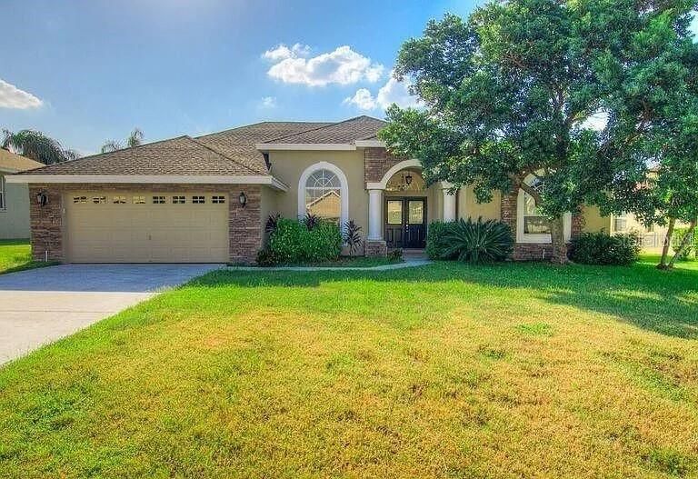 В аренду: $2,250 (3 спален, 2 ванн, 2204 Квадратных фут)
