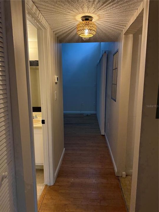 For Rent: $1,600 (2 beds, 2 baths, 820 Square Feet)