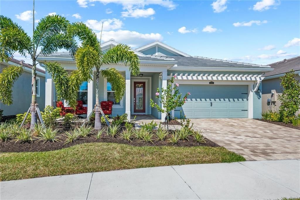 : $899,000 (3 beds, 2 baths, 2293 Square Feet)