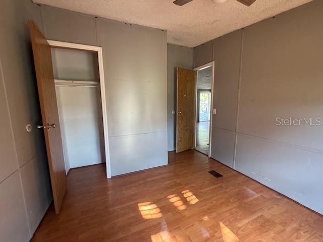 En Venta: $141,000 (3 camas, 2 baños, 936 Pies cuadrados)