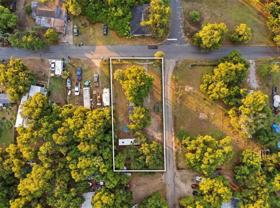 待售: $49,999 (0.27 acres)