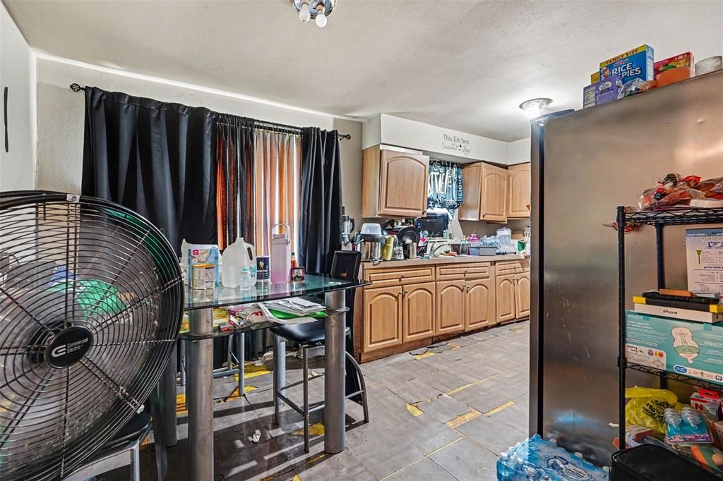 : $175,000 (3 спален, 1 ванн, 1080 Квадратных фут)