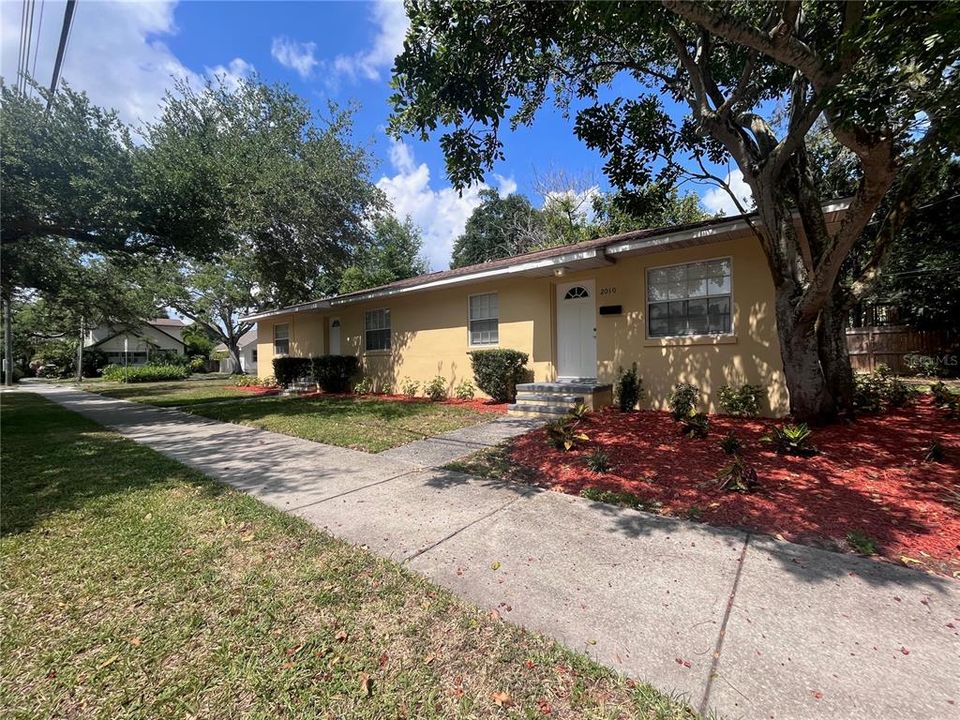 For Sale: $535,000 (3 beds, 0 baths, 1360 Square Feet)