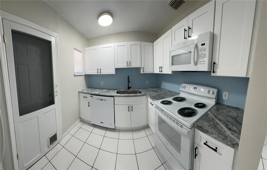 For Sale: $535,000 (3 beds, 0 baths, 1360 Square Feet)