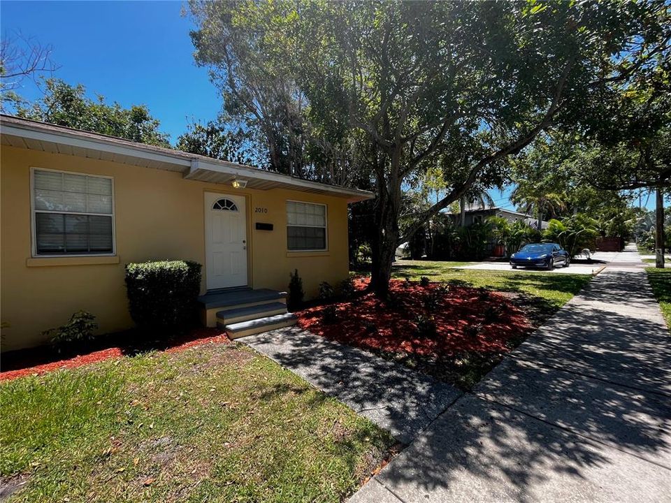 For Sale: $535,000 (3 beds, 0 baths, 1360 Square Feet)