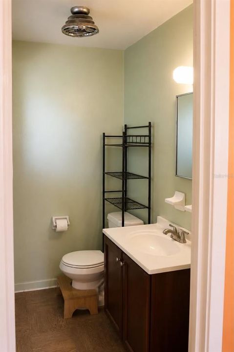 For Sale: $185,000 (3 beds, 1 baths, 1120 Square Feet)