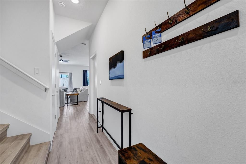 For Sale: $290,000 (3 beds, 2 baths, 1744 Square Feet)