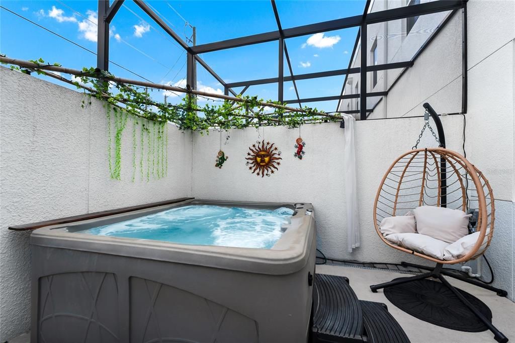 For Sale: $290,000 (3 beds, 2 baths, 1744 Square Feet)
