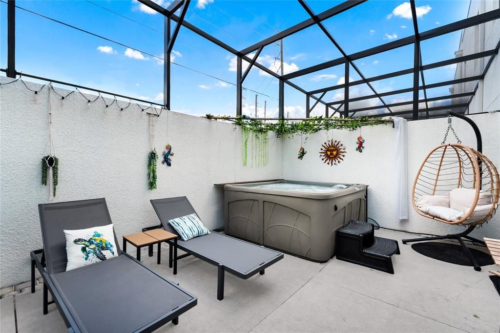 For Sale: $290,000 (3 beds, 2 baths, 1744 Square Feet)