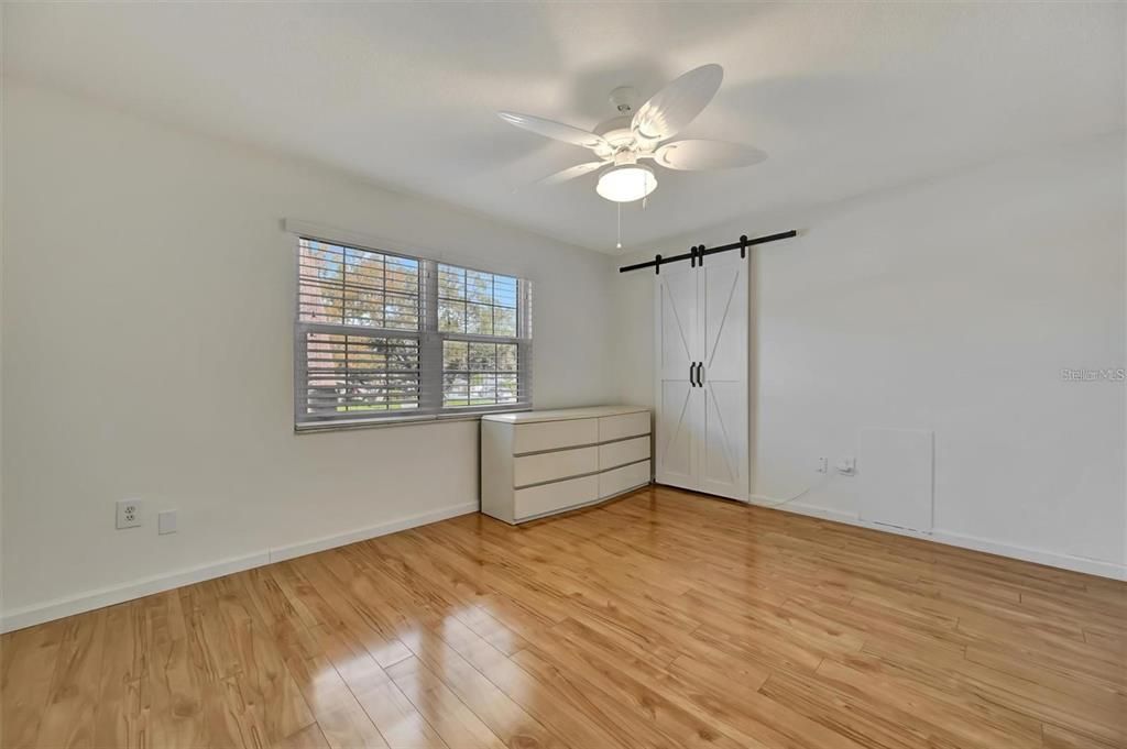 For Rent: $1,500 (1 beds, 1 baths, 640 Square Feet)