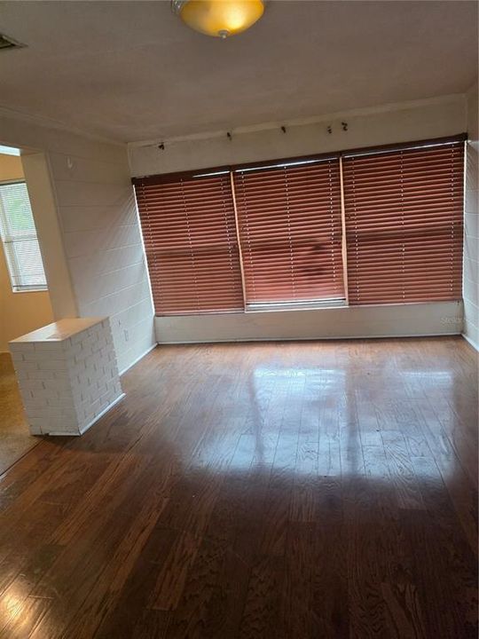 En Venta: $465,000 (3 camas, 2 baños, 1324 Pies cuadrados)