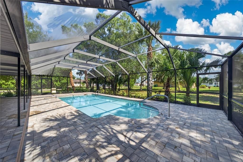 На продажу: $329,000 (3 спален, 2 ванн, 1808 Квадратных фут)