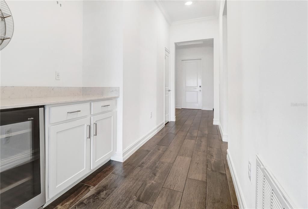 En Venta: $575,000 (4 camas, 3 baños, 2632 Pies cuadrados)