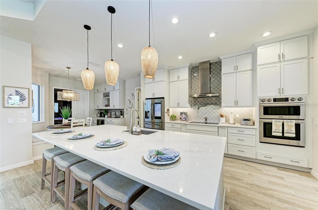 For Sale: $1,250,000 (3 beds, 2 baths, 3020 Square Feet)