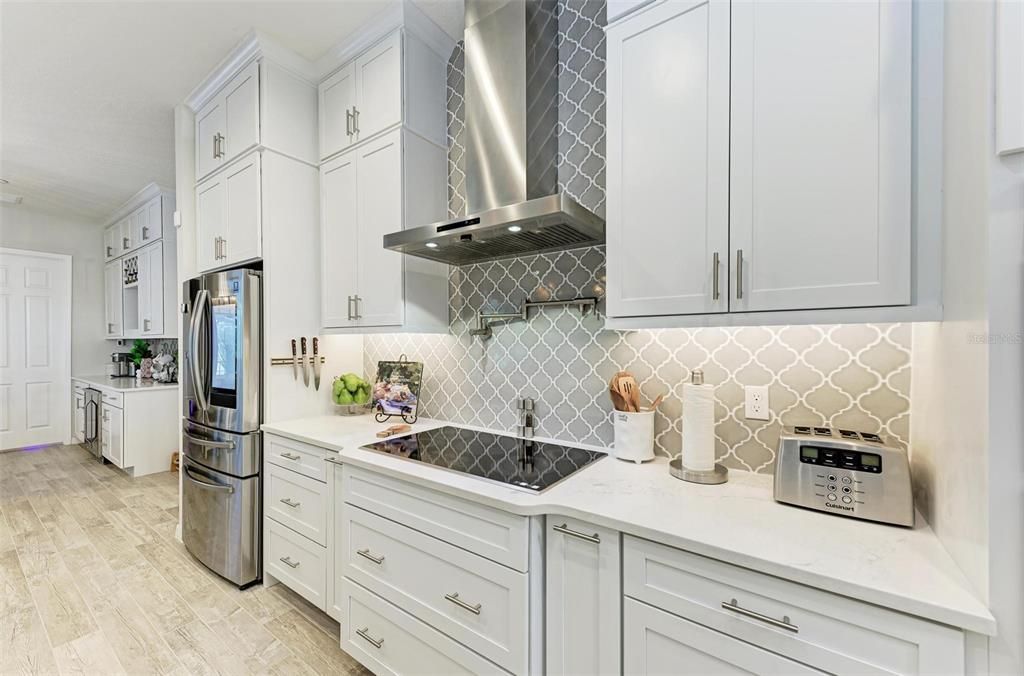 For Sale: $1,250,000 (3 beds, 2 baths, 3020 Square Feet)