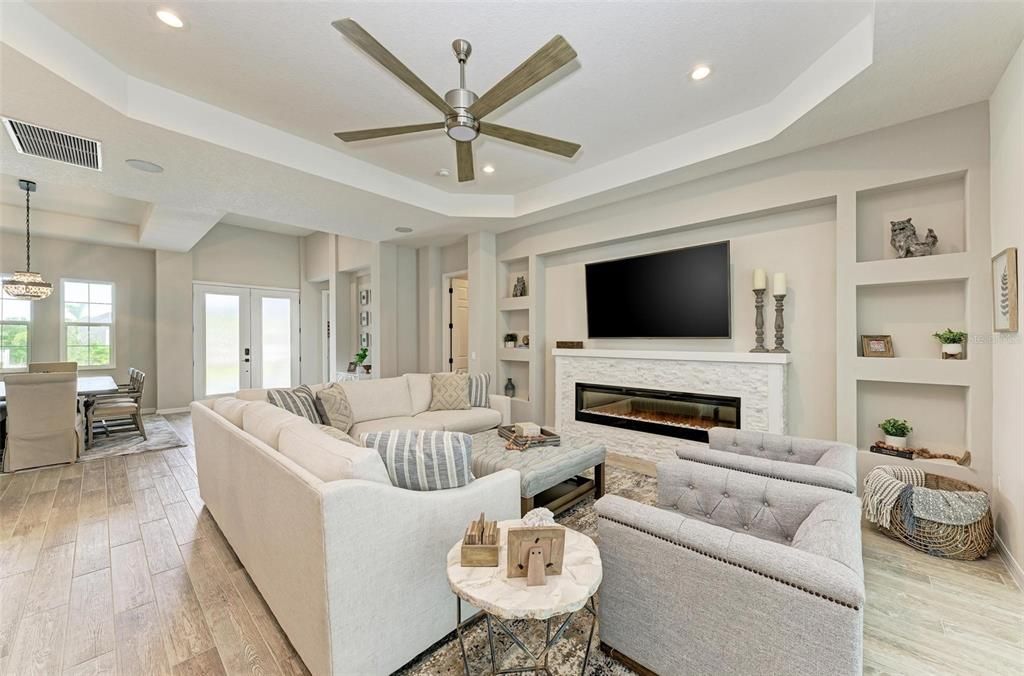 For Sale: $1,250,000 (3 beds, 2 baths, 3020 Square Feet)