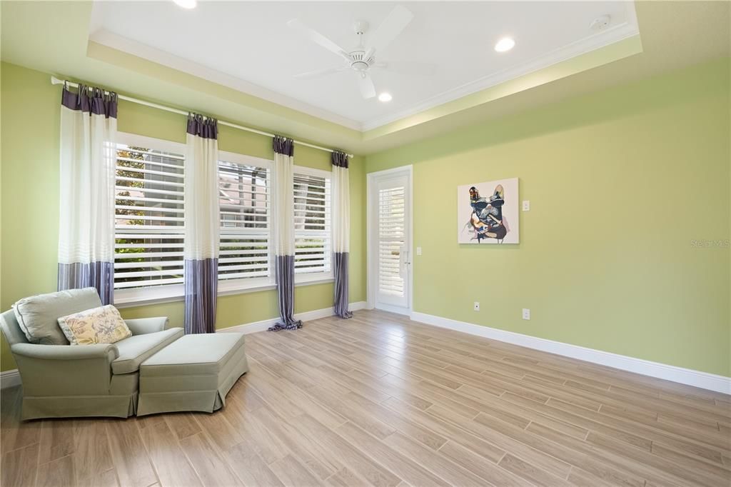 For Sale: $499,000 (3 beds, 3 baths, 2763 Square Feet)