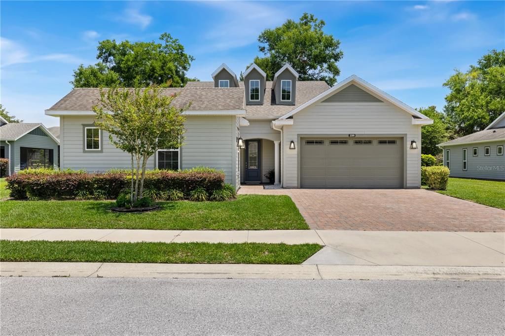 For Sale: $499,000 (3 beds, 3 baths, 2763 Square Feet)