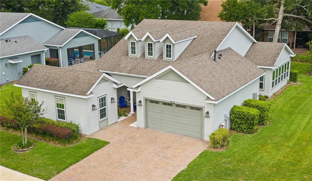 For Sale: $499,000 (3 beds, 3 baths, 2763 Square Feet)