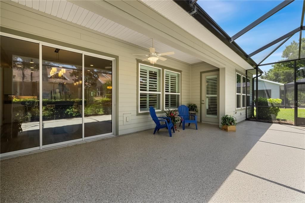 For Sale: $499,000 (3 beds, 3 baths, 2763 Square Feet)