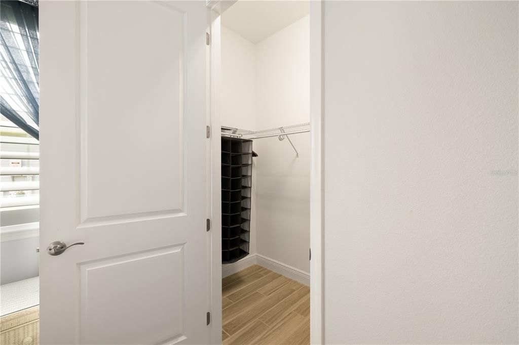 For Sale: $499,000 (3 beds, 3 baths, 2763 Square Feet)