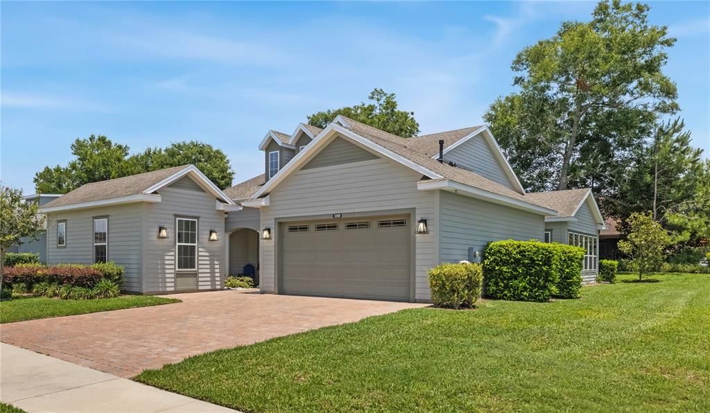 For Sale: $499,000 (3 beds, 3 baths, 2763 Square Feet)