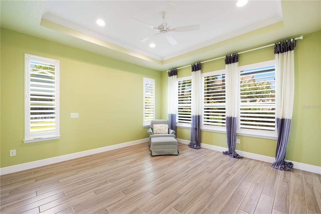 For Sale: $499,000 (3 beds, 3 baths, 2763 Square Feet)