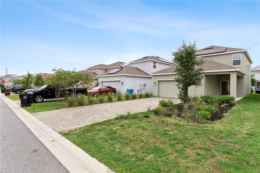 For Sale: $549,000 (5 beds, 3 baths, 2461 Square Feet)