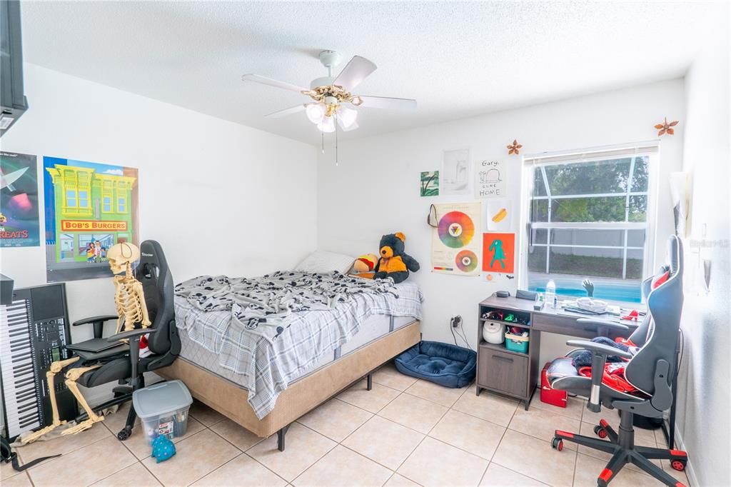 For Sale: $380,000 (4 beds, 2 baths, 1604 Square Feet)