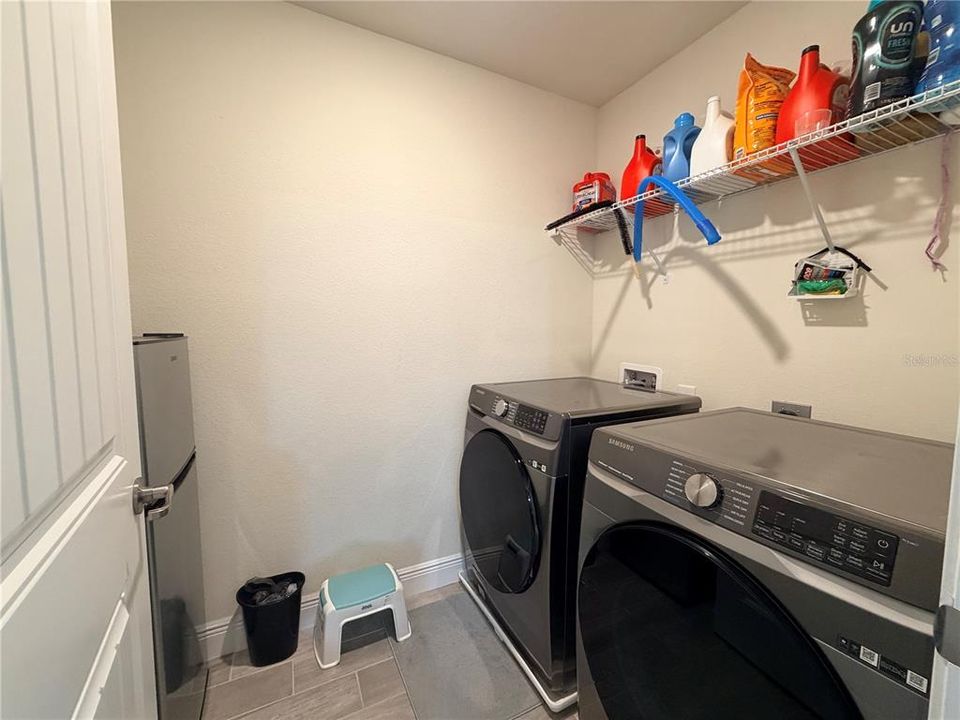 В аренду: $2,800 (5 спален, 3 ванн, 2380 Квадратных фут)