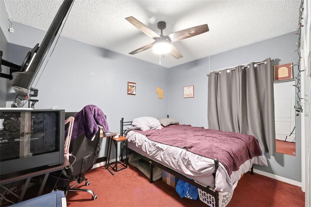 For Sale: $315,000 (3 beds, 2 baths, 1576 Square Feet)