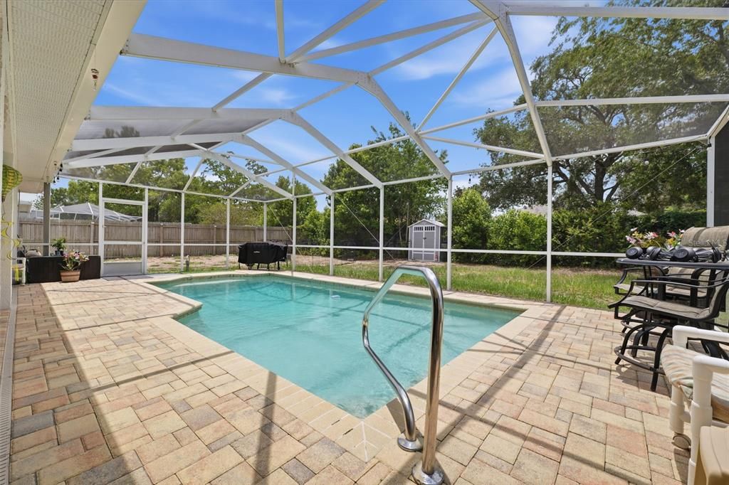 For Sale: $315,000 (3 beds, 2 baths, 1576 Square Feet)