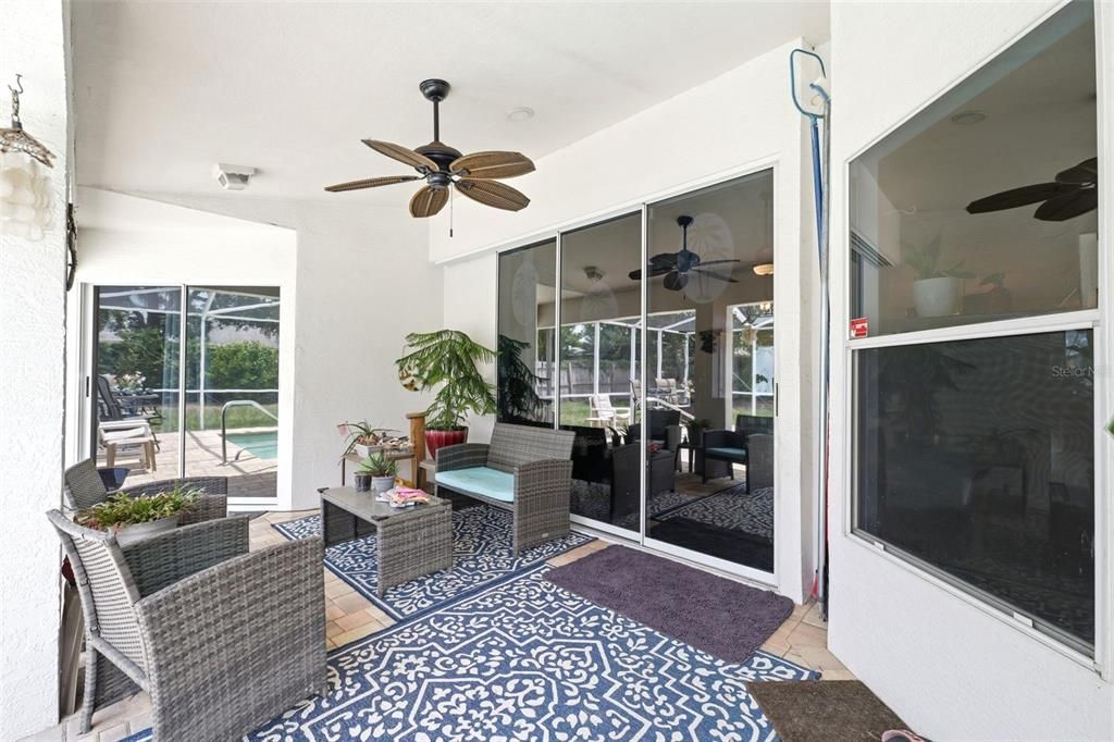 For Sale: $315,000 (3 beds, 2 baths, 1576 Square Feet)