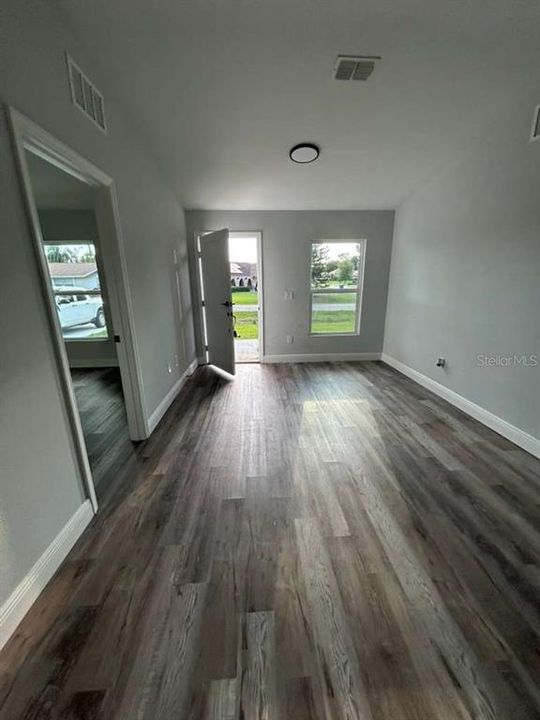 En Renta: $1,750 (3 camas, 2 baños, 1011 Pies cuadrados)