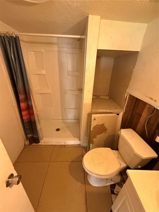 На продажу: $59,900 (2 спален, 1 ванн, 690 Квадратных фут)