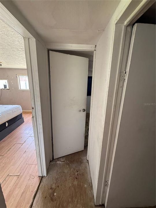 На продажу: $59,900 (2 спален, 1 ванн, 690 Квадратных фут)