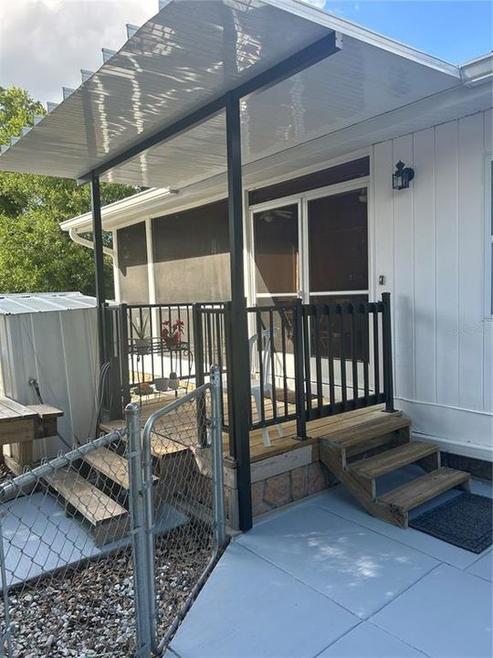 For Sale: $259,000 (3 beds, 2 baths, 2200 Square Feet)