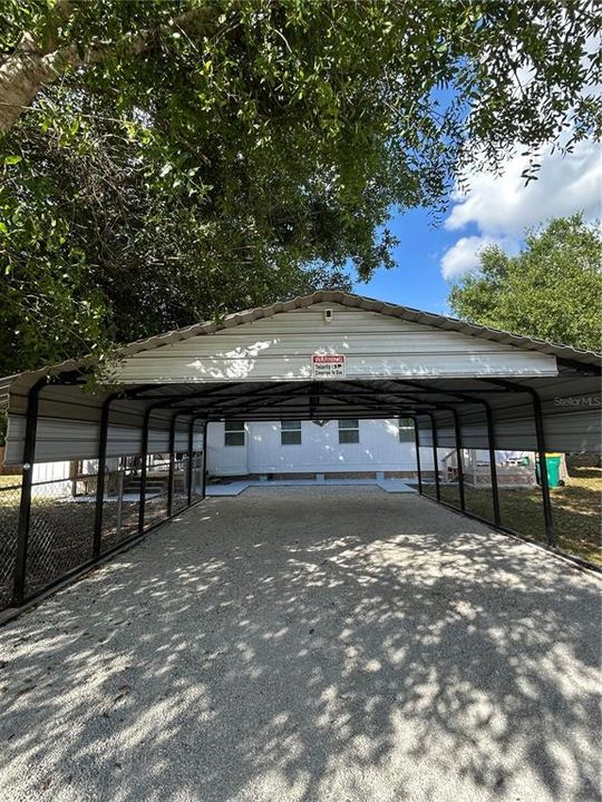 For Sale: $259,000 (3 beds, 2 baths, 2200 Square Feet)