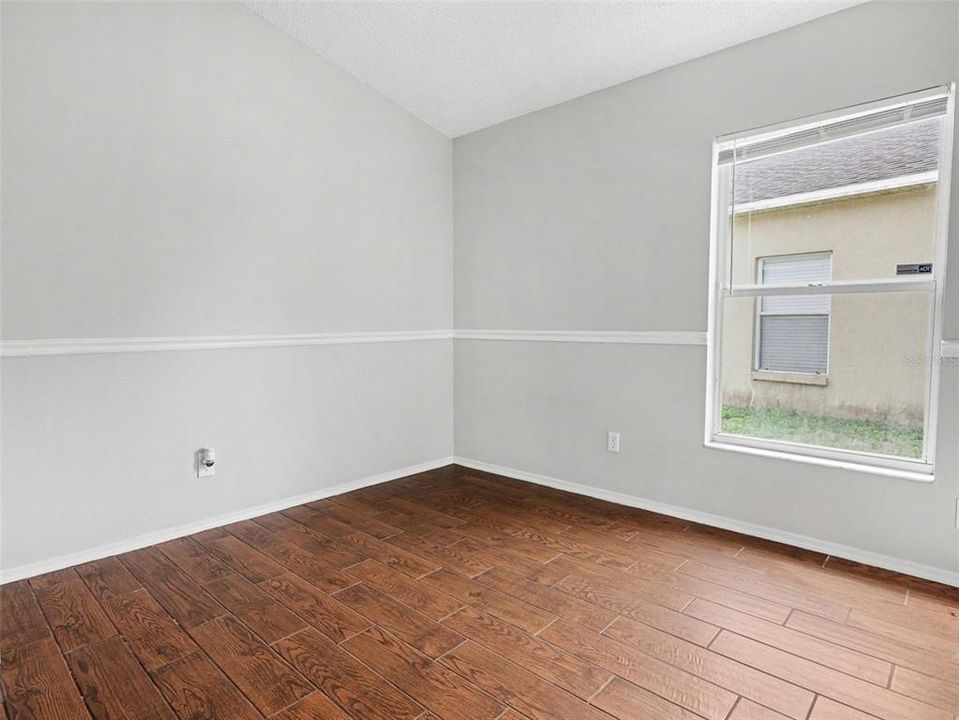 For Sale: $314,900 (3 beds, 2 baths, 1291 Square Feet)