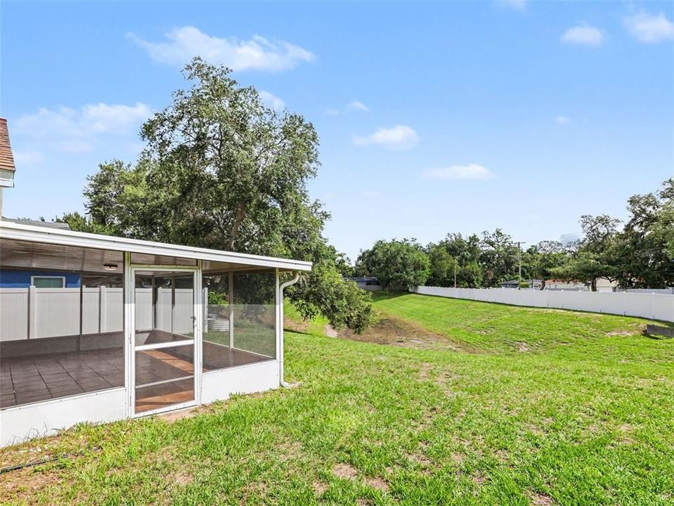 For Sale: $314,900 (3 beds, 2 baths, 1291 Square Feet)