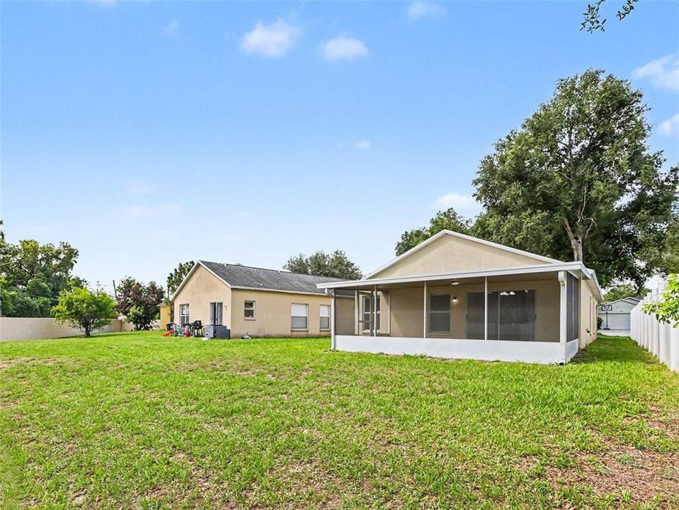 For Sale: $314,900 (3 beds, 2 baths, 1291 Square Feet)