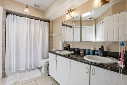 For Sale: $488,000 (4 beds, 2 baths, 2088 Square Feet)